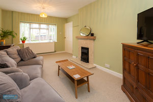 Sitting room- click for photo gallery